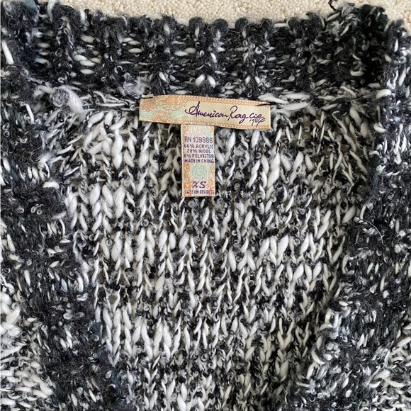 American Rag wool blend cardigan - Picture 3 of 4